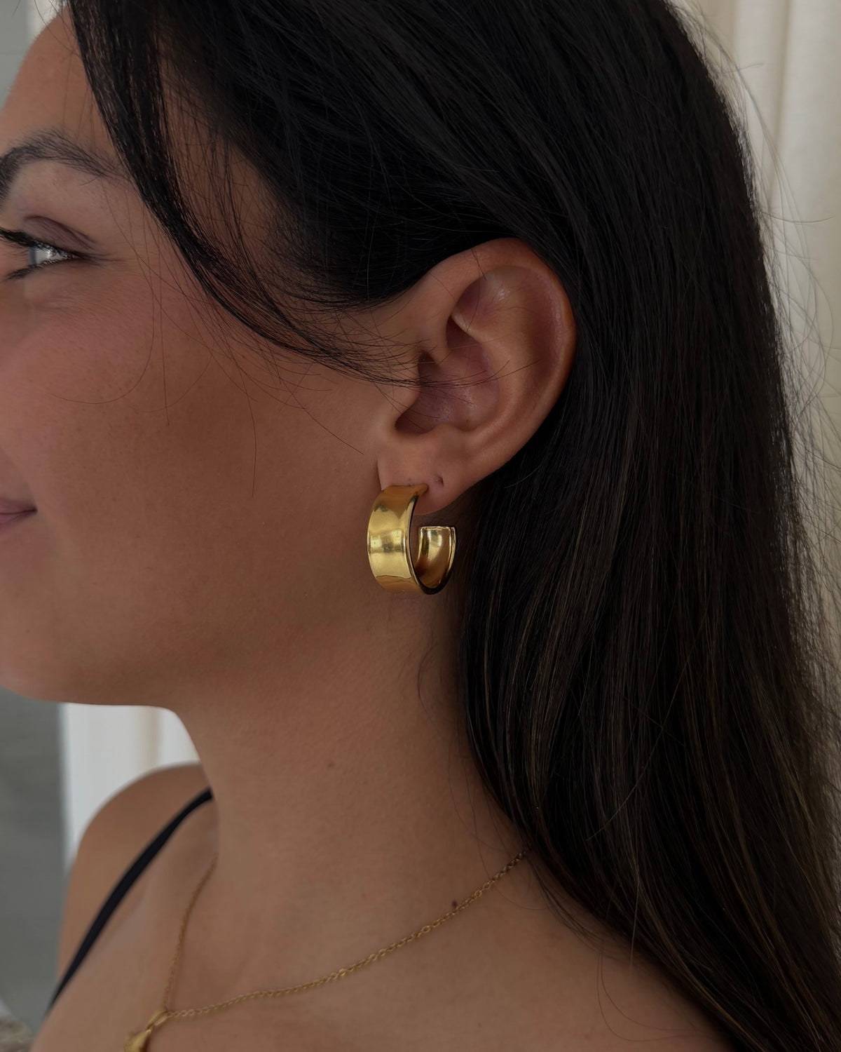 Billie Hoops