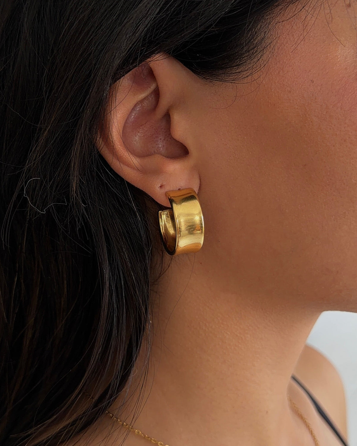 Billie Hoops