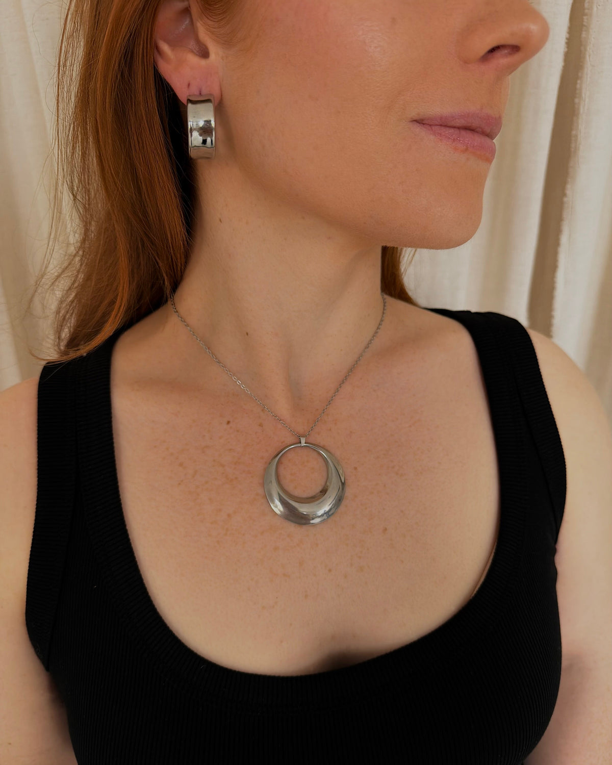 Daphne Pendant
