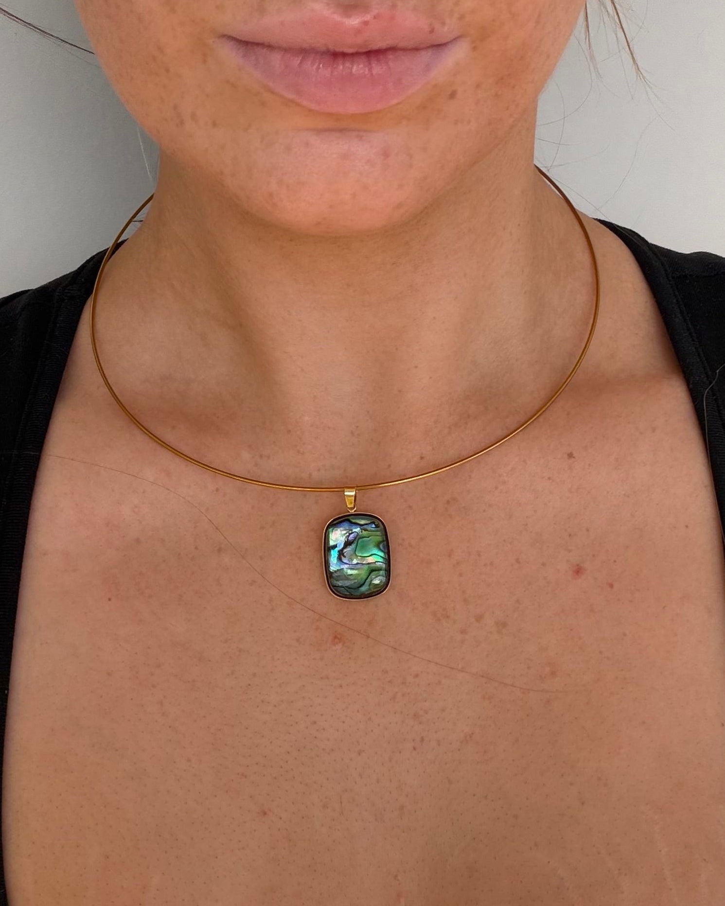 abalone pendant on wire necklace waterproof