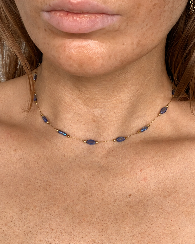 Willow Choker