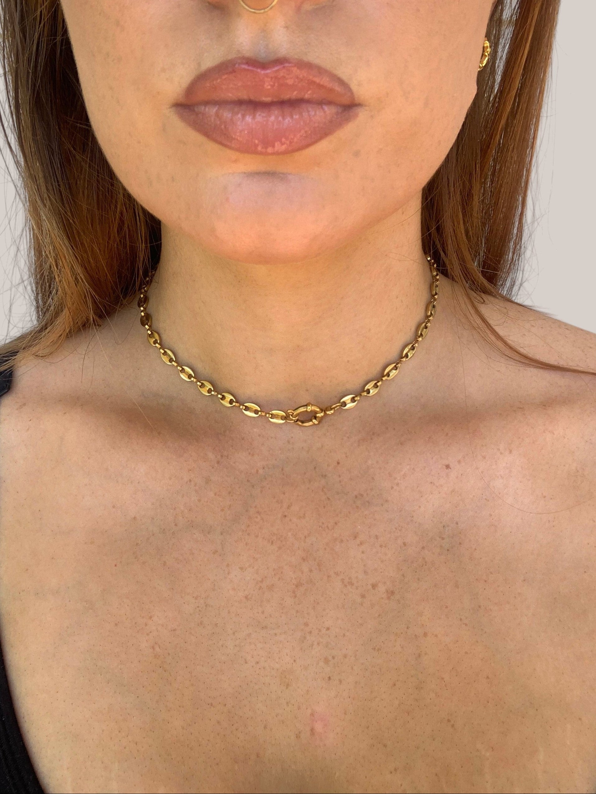 Clara Chain